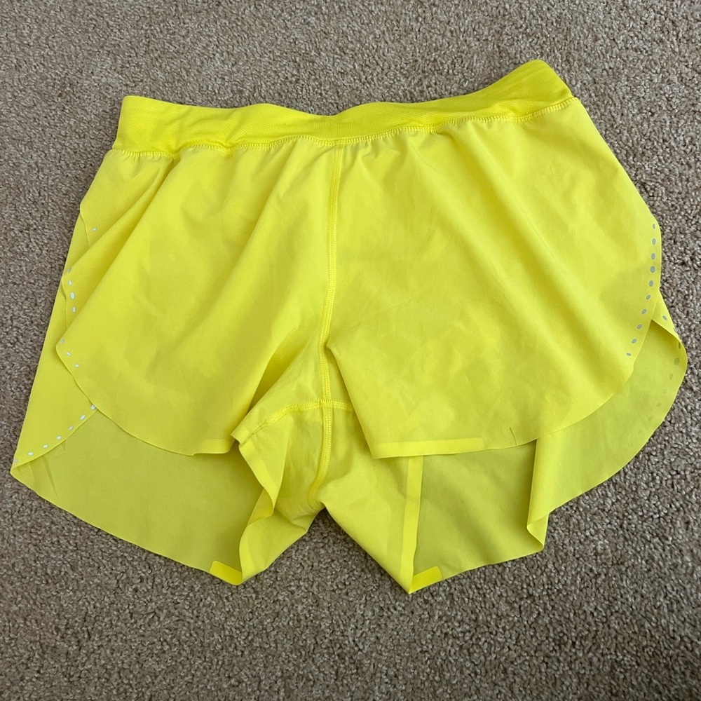 Lululemon fast and free shorts